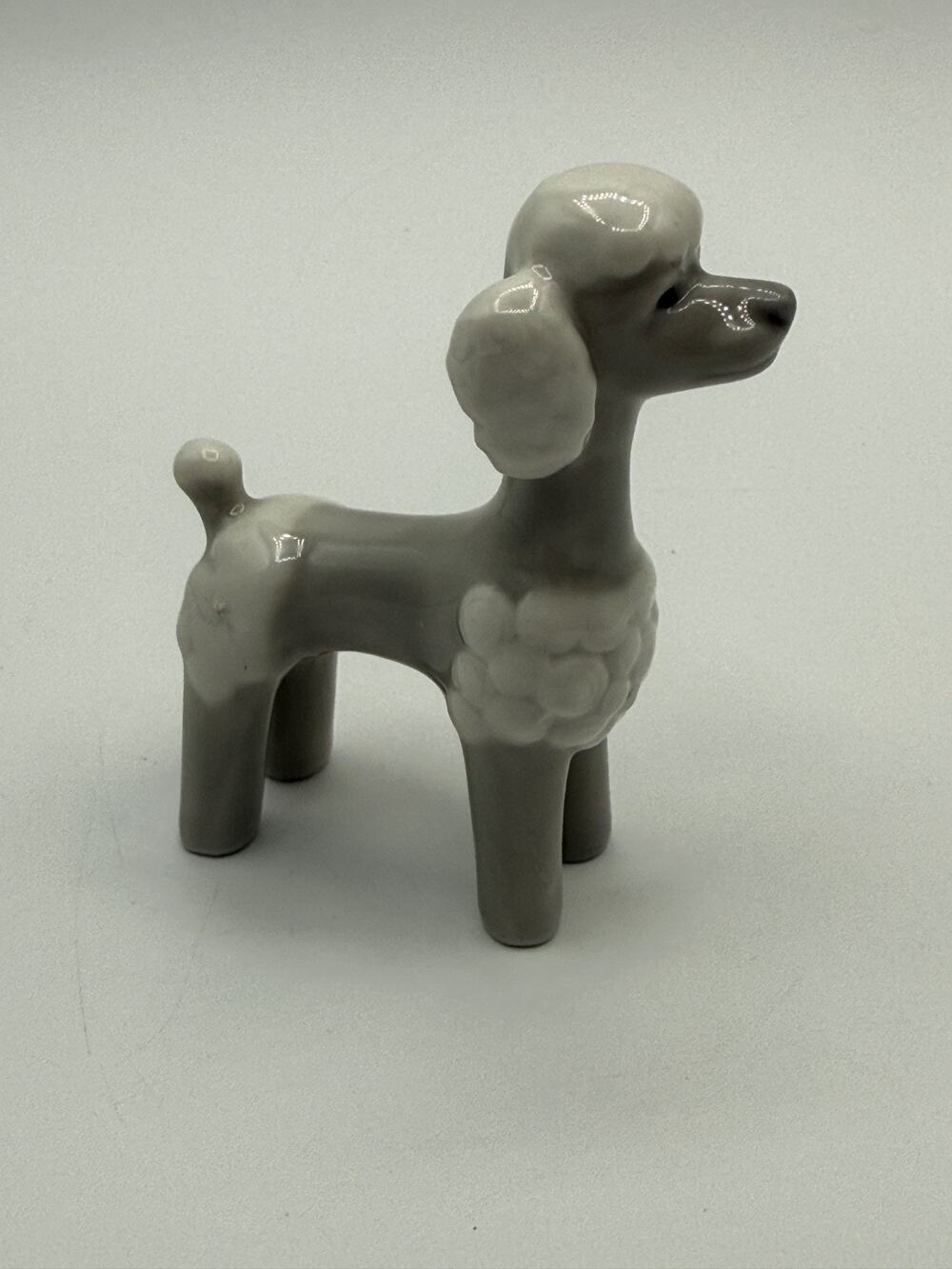 Vintage 1985 NAO by Lladro Poodle Dog Porcelain Figurine Spain 3"